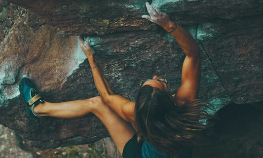 How Magnesium Deodorant Helps With Body Odor